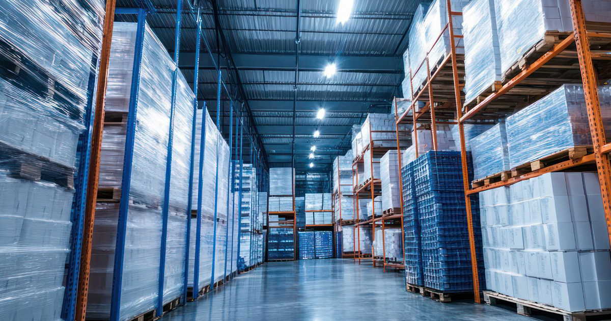Moisture Control in Transit: When to Choose Nordic Ice® No Sweat Gel Packs
